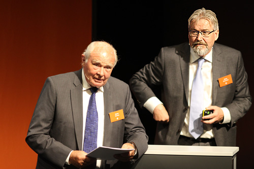 Norum (left) and Einarsson during the opening ceremony (photo Anders Beyer)