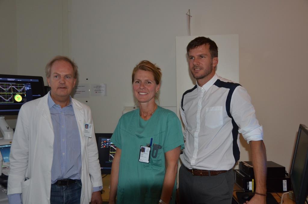 Thor Edvardsen (left) and Kristina Haugaa from OUS with Eigil Samset from GE Vingmed Ultrasound